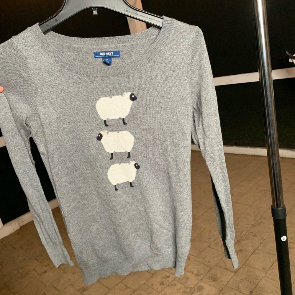 Old navy sheep sweater